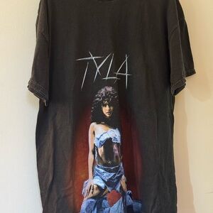 UNISEX- Black Graphic Tee - TYLA - size large